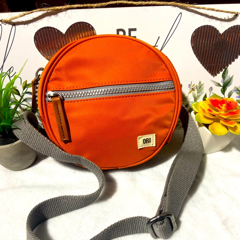Nice waist bag to travel ORI